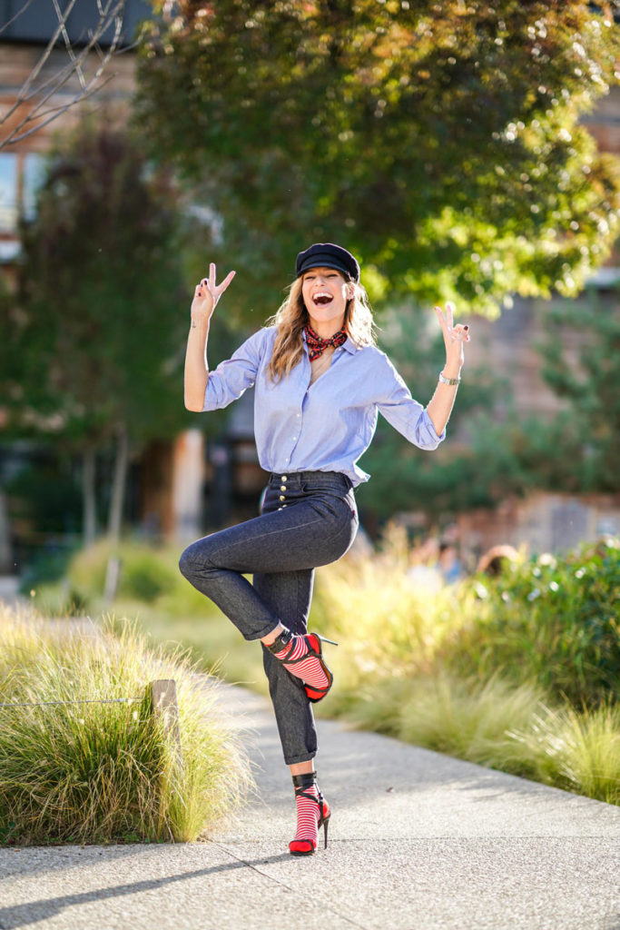 Laury Thilleman S Associe à La Marque Parisienne Et Alors Pour Une Collection De Mode éco